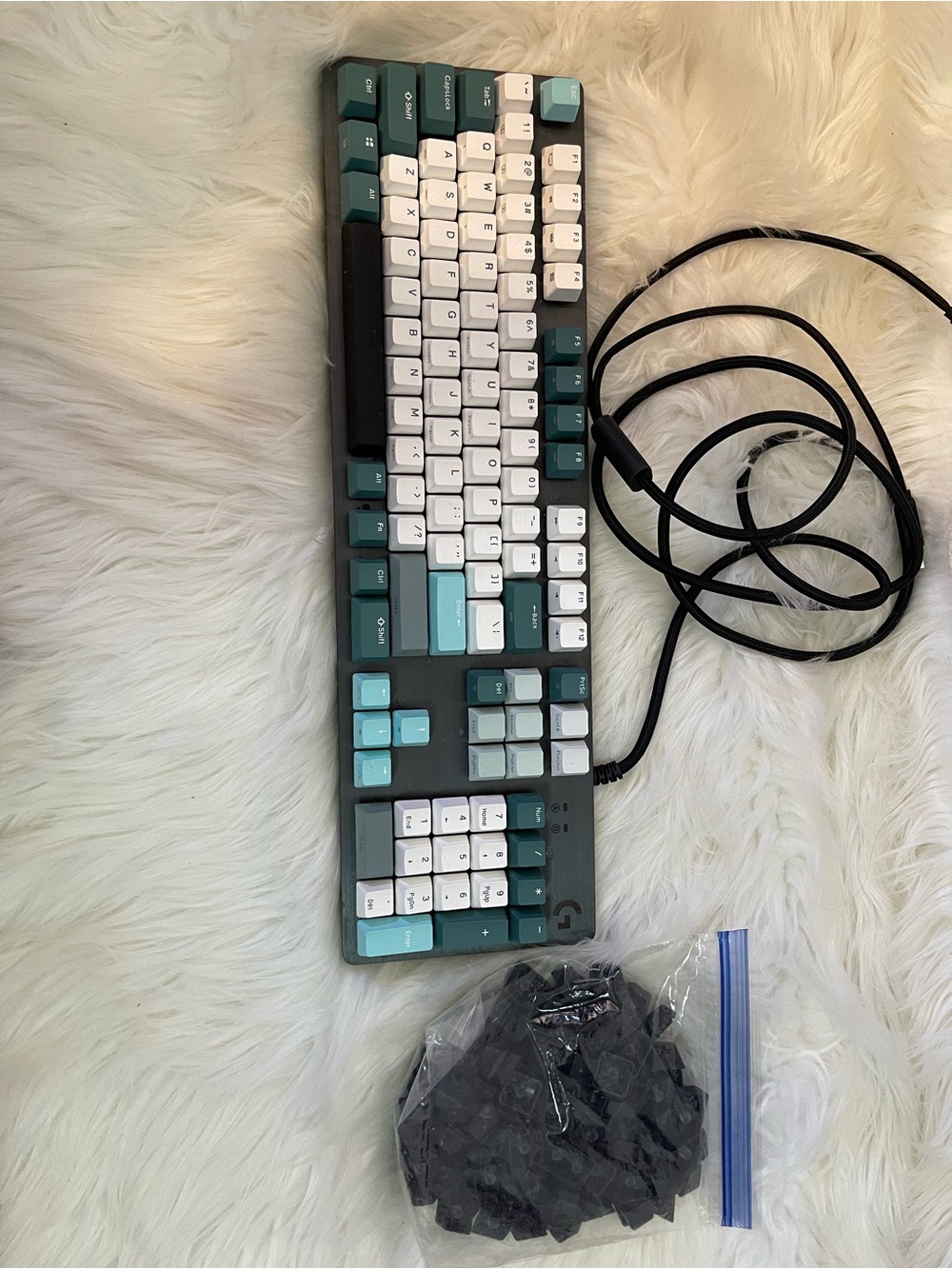 Logitech Teal, White & Black Wired Mechanical Keyboard for Home Office